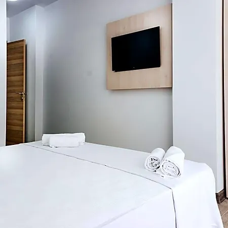 Hotel Alezzi